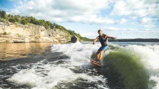Josh Kerr - Professional Surfer, Team Tige Boats Wakesurfer 2019