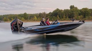 Triton 20 TRX Patriot Fiberglass Bass Boat